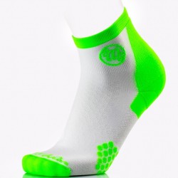MB WEAR - MARATHON (Socks). Color: GREEN