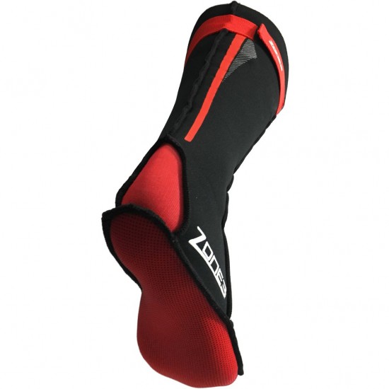 ZONE3 - Neoprene Swim Socks